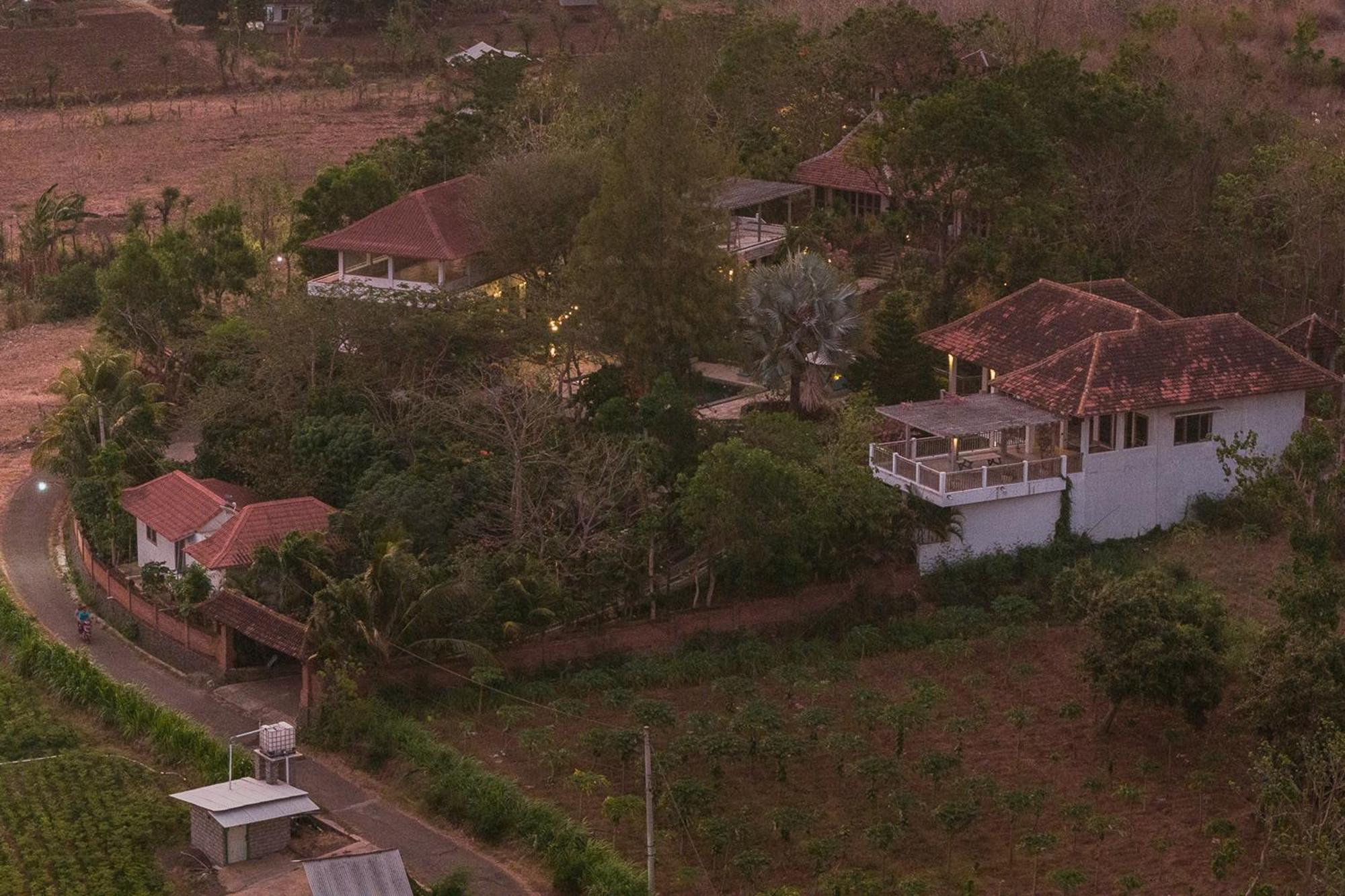 Bangsring Breeze Hotel Banyuwangi  Kültér fotó