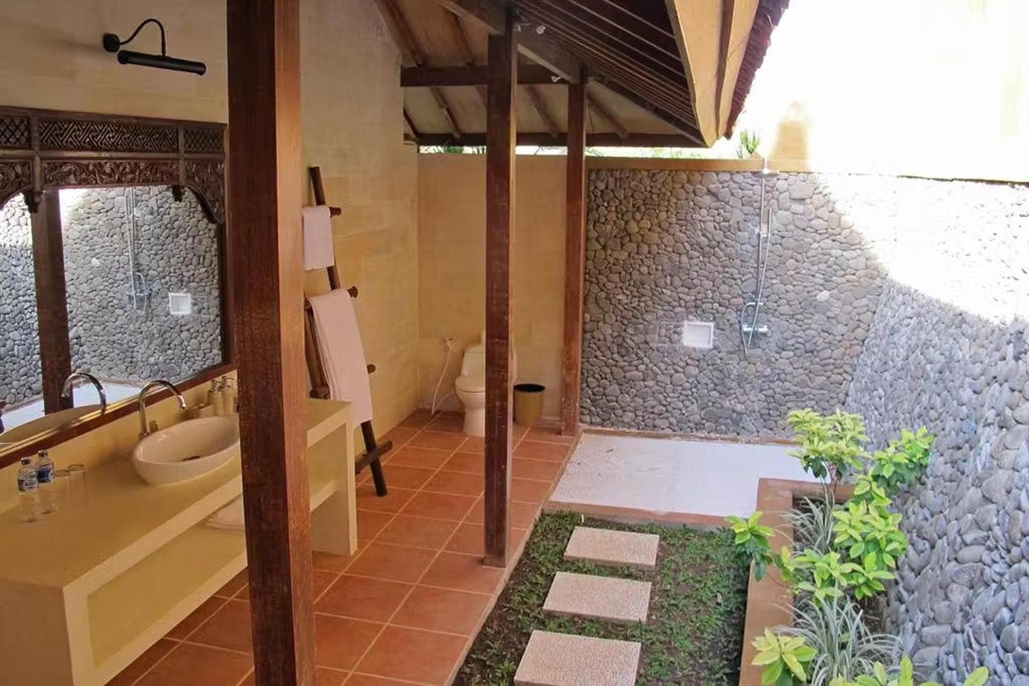 Bangsring Breeze Hotel Banyuwangi  Kültér fotó